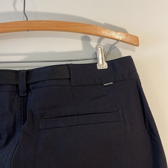 NWT NEW BURTON Women’s 29 Ridge Pant Black Water Resistant Outdoor Athletic - Picture 12 of 16